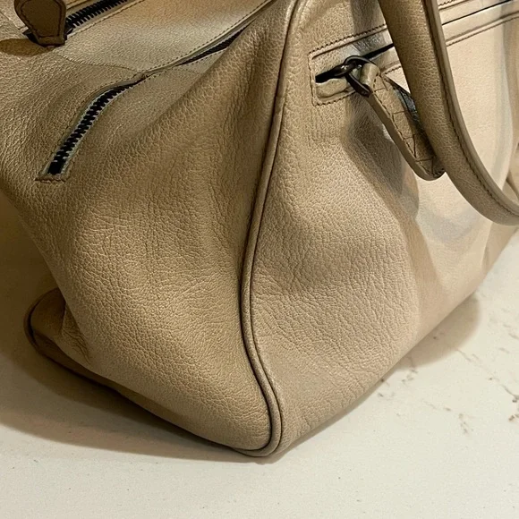Authentic Bottega Veneta tan/gray ombré small satchel bag - Picture 2 of 12
